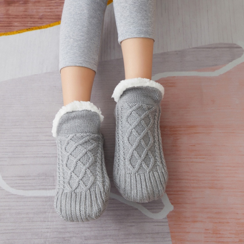 V-mond sokken-slippers: Comfort en warmte voor de winter