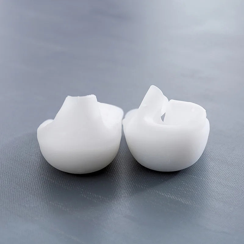 目立たないインソールで瞬時に身長をアップ!