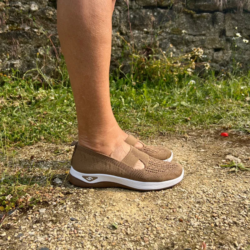 נעליים אורטופדיות – נוחות לרגליים רגישות 