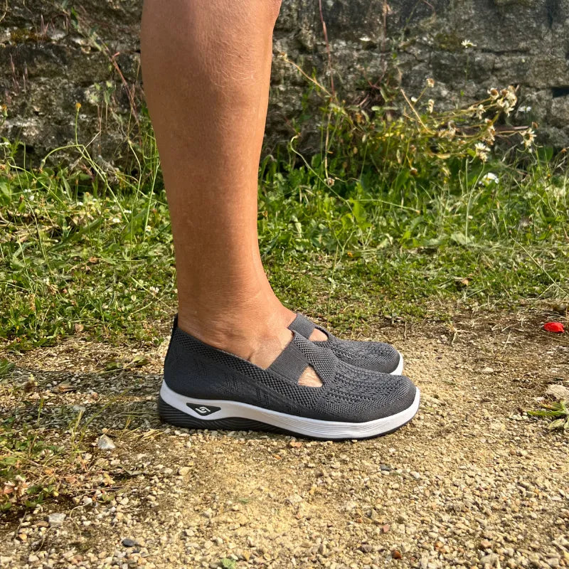 נעליים אורטופדיות – נוחות לרגליים רגישות 