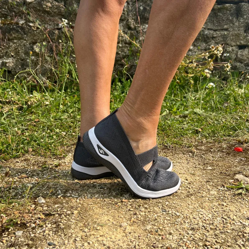 נעליים אורטופדיות – נוחות לרגליים רגישות 