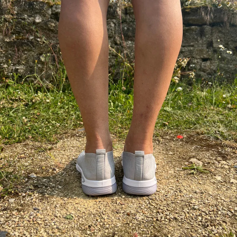 נעליים אורטופדיות – נוחות לרגליים רגישות 